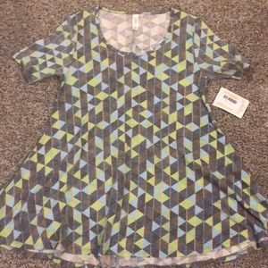 LuLaRoe perfect t top